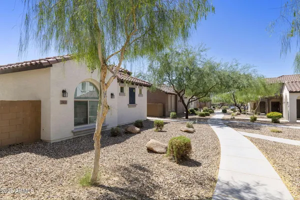 $2,850 | 2930 North Raven, Mesa, AZ 85207