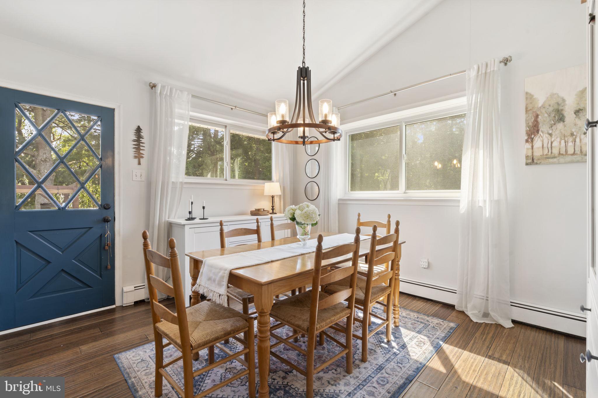 135 Conestoga Road Malvern, PA 19355 - Photo 9 of 34 Sunny dining room