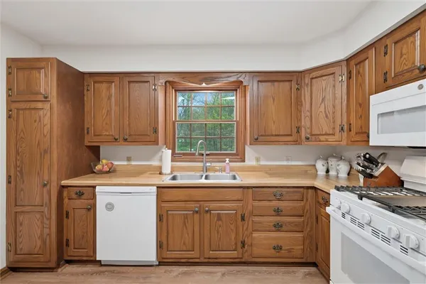 $339,900 | 200 Aspen Way, Jamestown, PA 16134