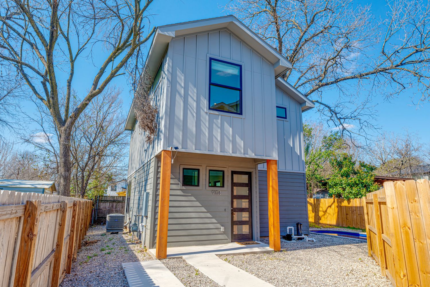 910 Tillery Street, Unit B Austin, TX 78702 - Photo 1 of 29