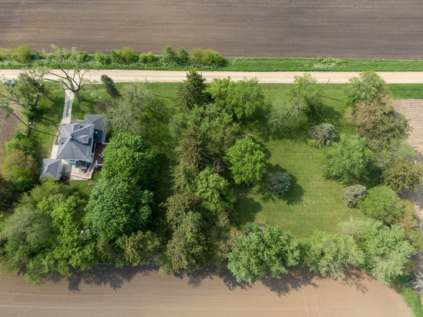 45W740 Read Road Maple Park, IL 60151 - Photo 26 of 26 a view of a garden with a lake