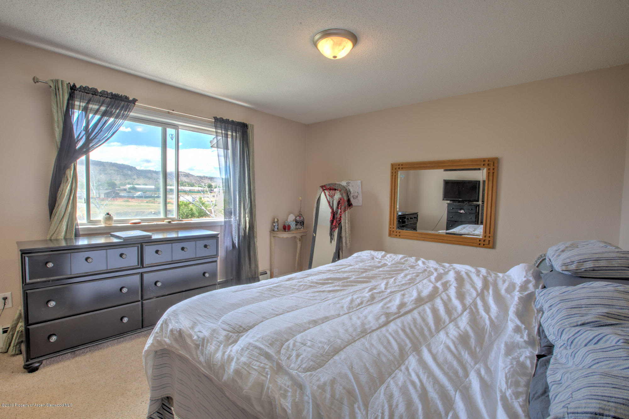 2013 Acacia Avenue Rifle, CO 81650 - Photo 9 of 15 _L7A9158_59_60_61_62_63_64