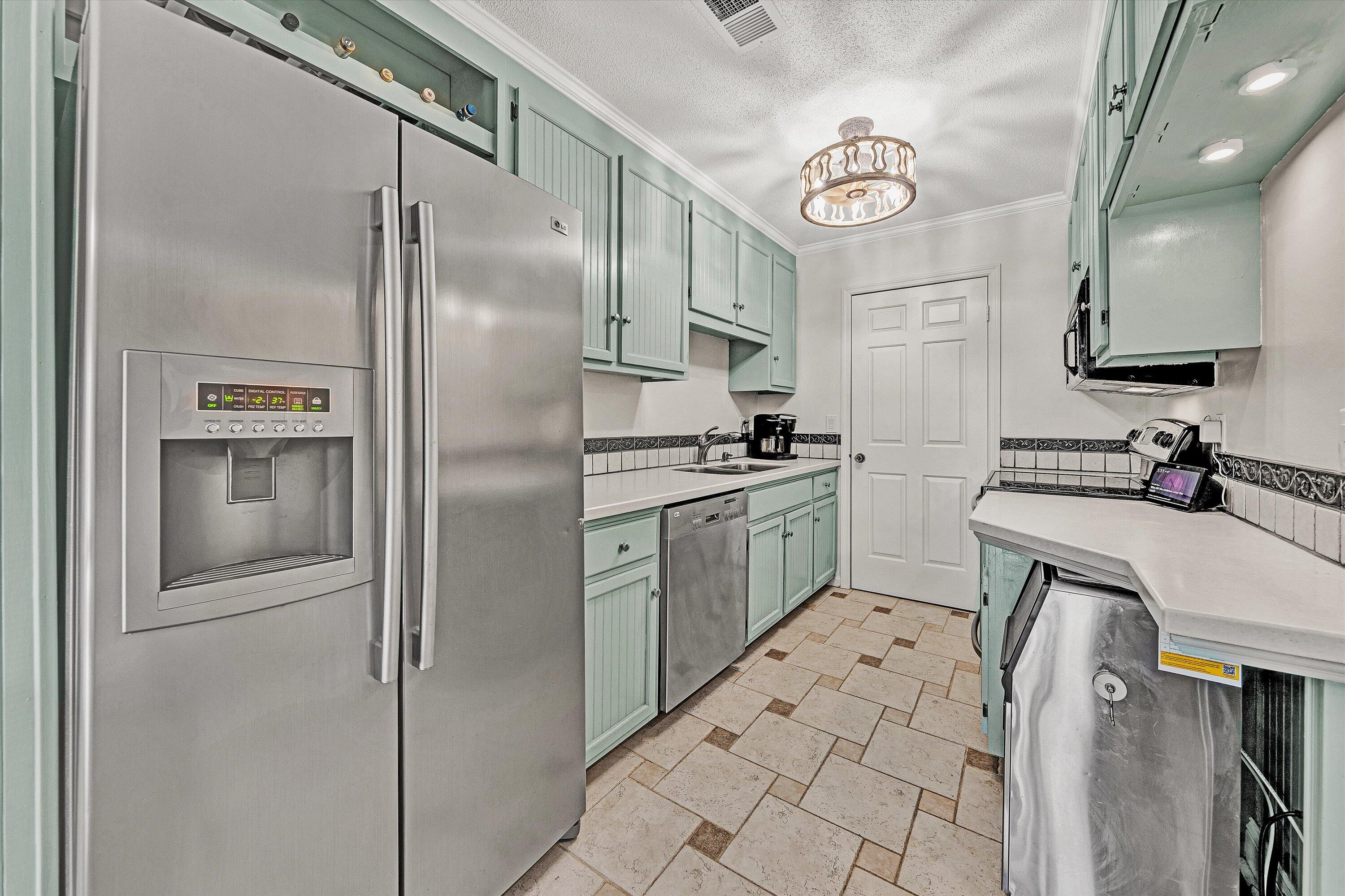 630 Monte Vista Road, Unit 501 Union Hall, VA 24176 - Photo 10 of 37 630 Montevista Road Unit 501 (13)