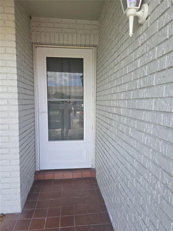 2912 Wainwright Court New Port Richey, FL 34655 - Photo 2 of 30 Gallery Image 2
