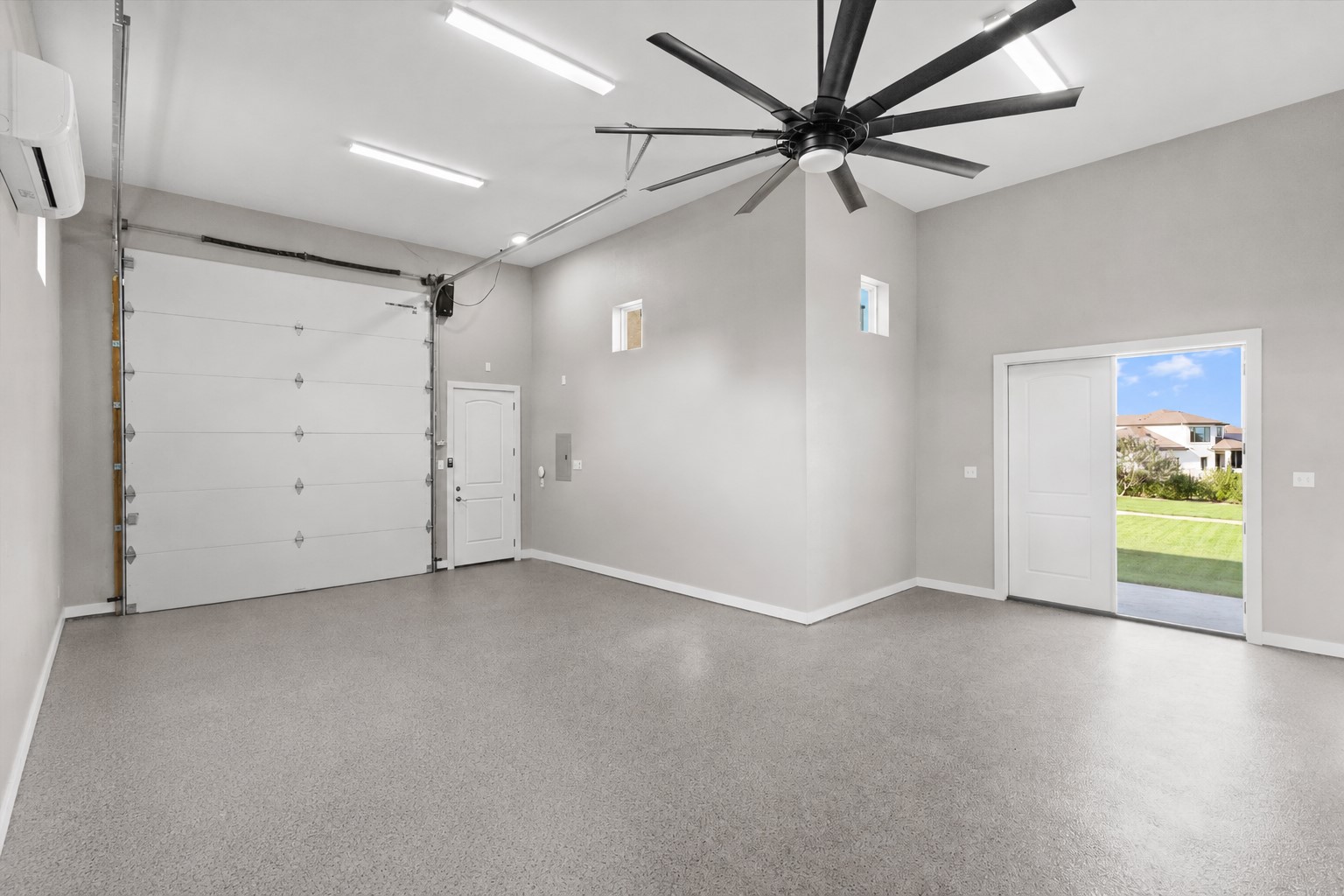104 Highland Spring Lane Georgetown, TX 78633 - Photo 36 of 40 Gallery Image 36