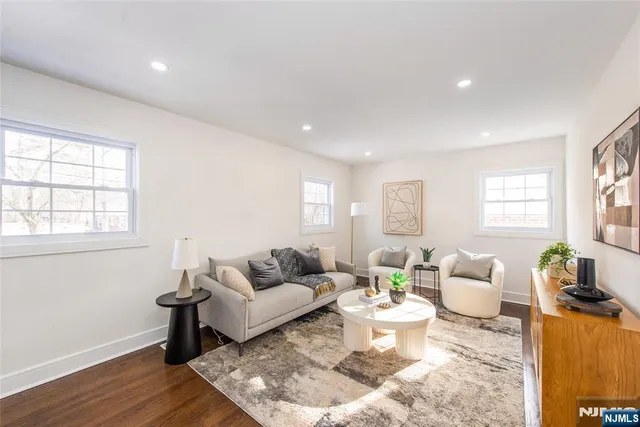 $699,000 | 179 Huguenot Drive, New Milford, NJ 07646