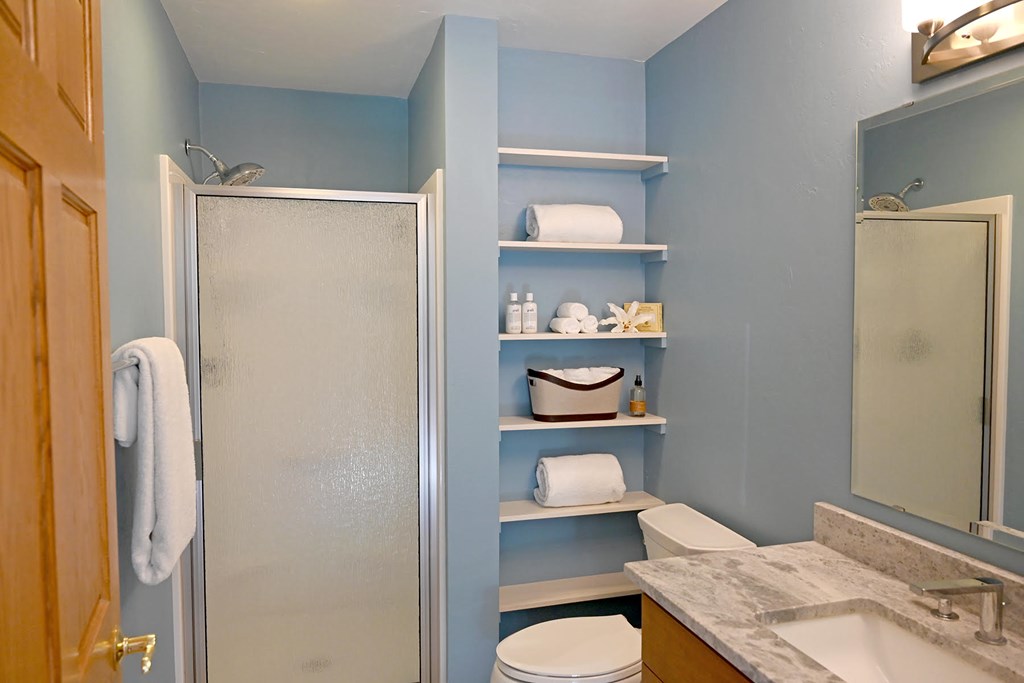 2232 Mill Road, Unit B5 Sister Bay, WI 54234 - Photo 6 of 19