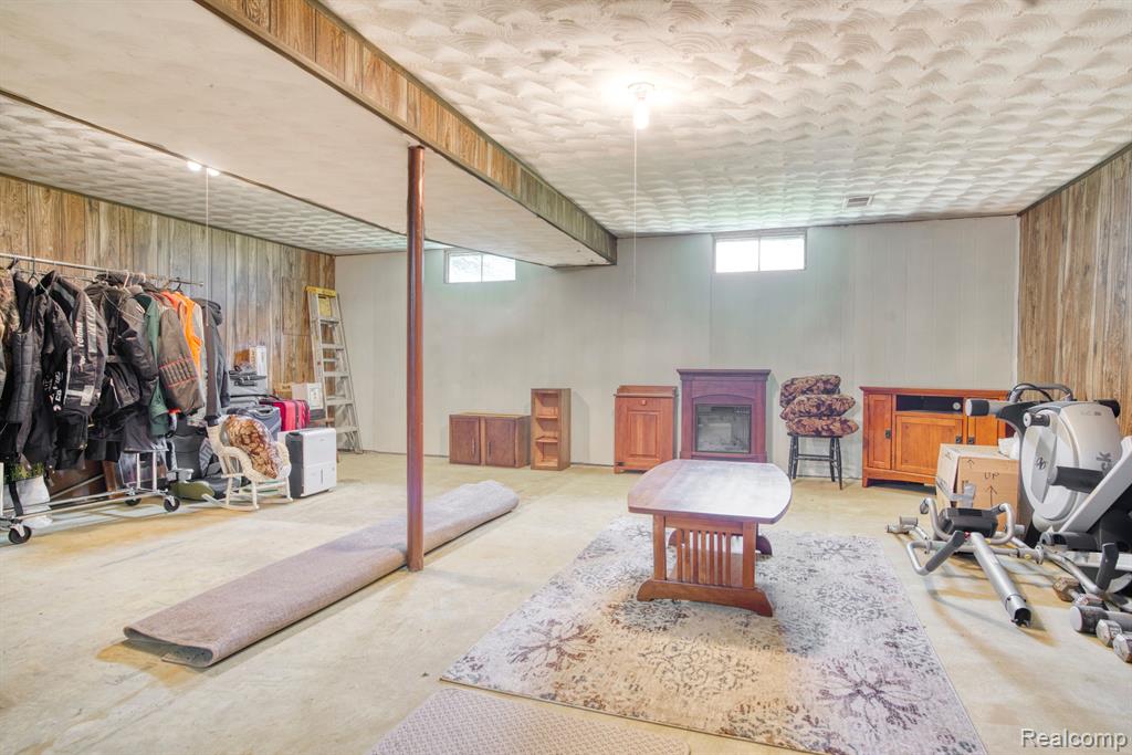2493 West Britton Road Perry, MI 48872 - Photo 14 of 19 Gallery Image 14