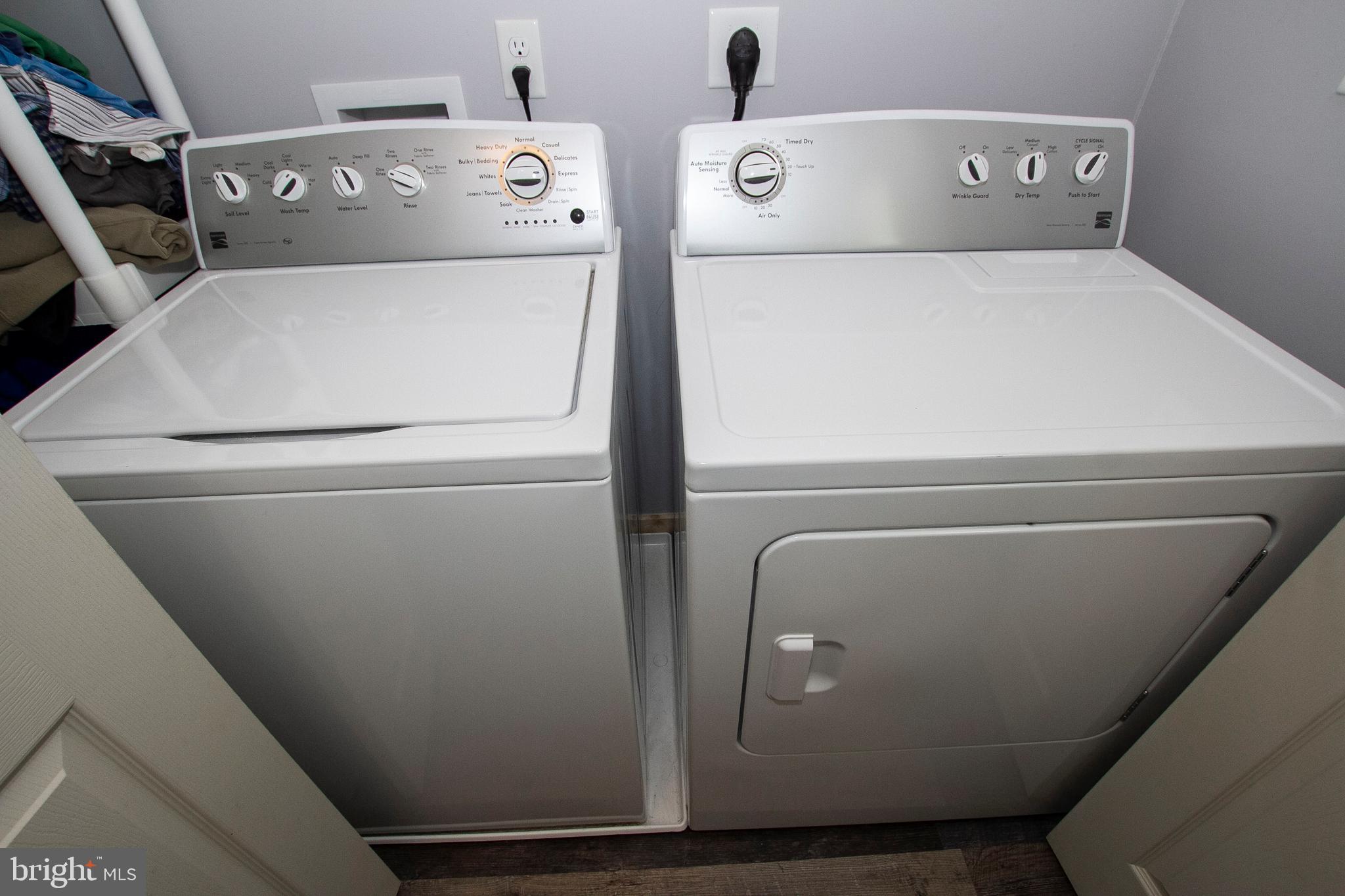 2218 Perryman Road Aberdeen, MD 21001 - Photo 22 of 33 Main Level Washer and Dryer