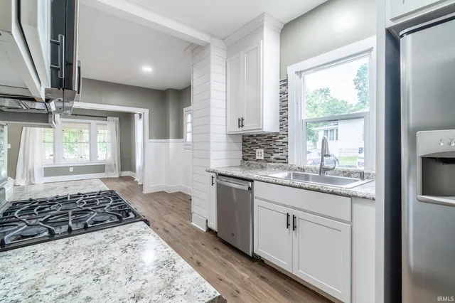 $164,900 | 623 North State Street, Kendallville, IN 46755