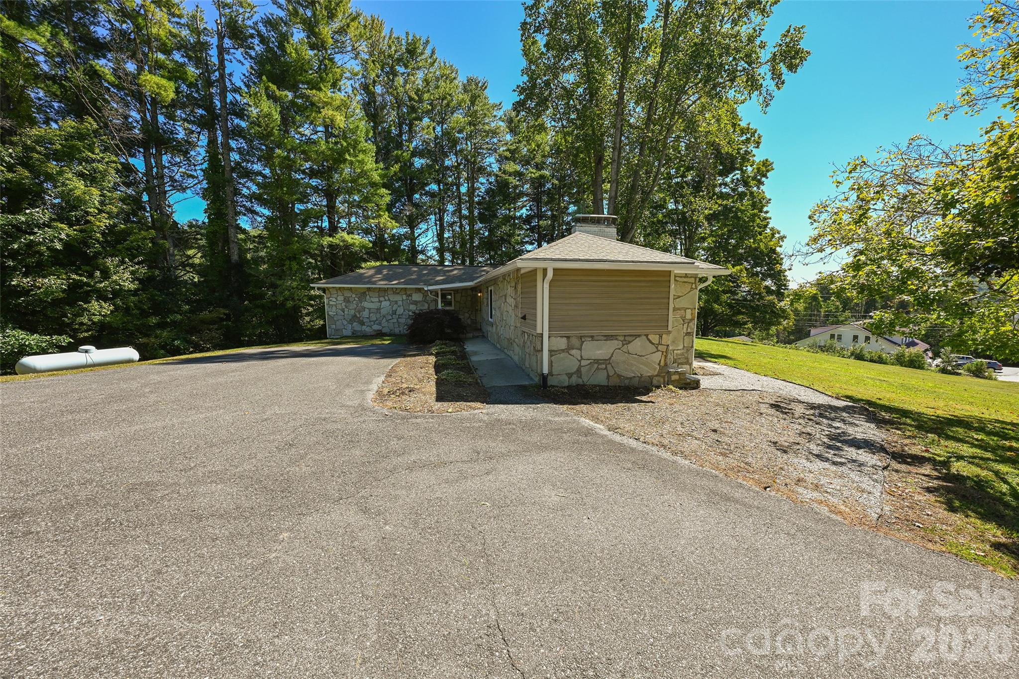 390 Sokassa Road Newland, NC 28657 - Photo 42 of 48 Gallery Image 42