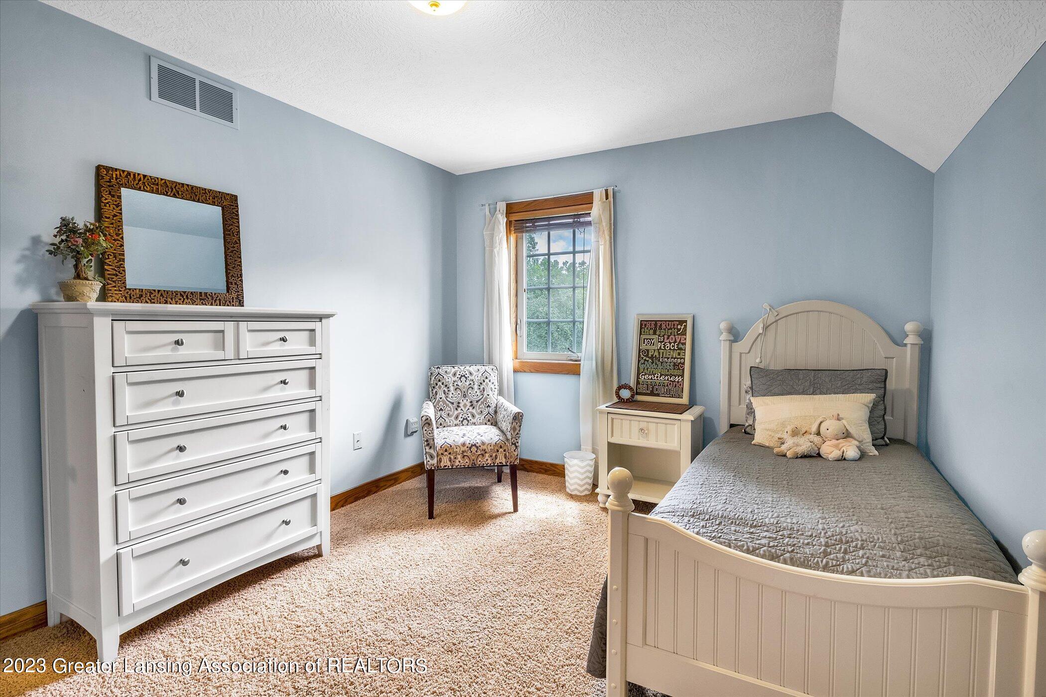 10555 South Wright Road Eagle, MI 48822 - Photo 41 of 126 041-10555-S-Wright-Rd-WindowStill-Real-E