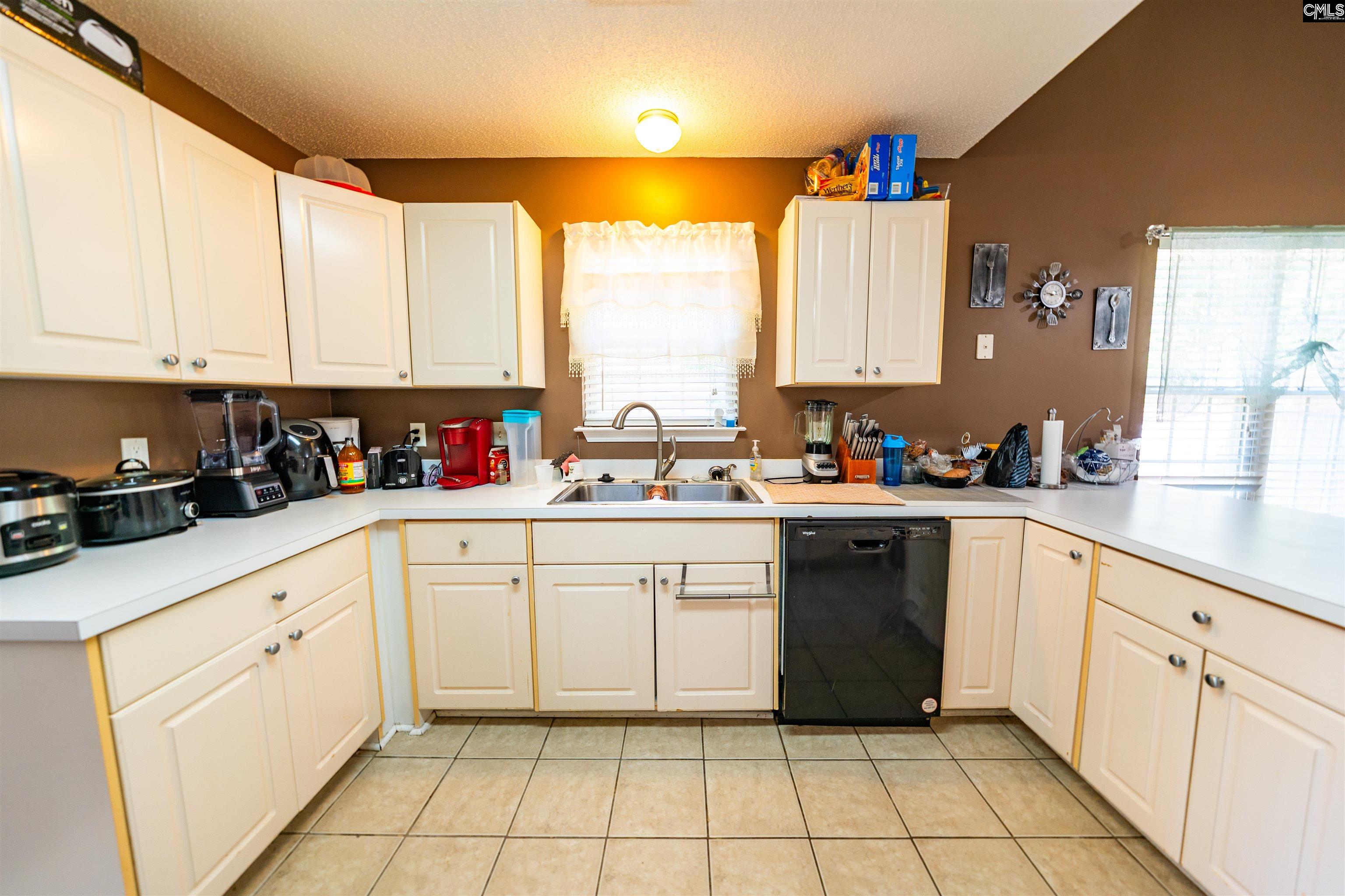 130 Brandon Hall Road Columbia, SC 29229 - Photo 18 of 45