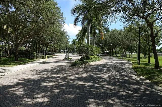 $299,000 | 53 Southeast Sedona Circle, Unit 201, Stuart, FL 34994