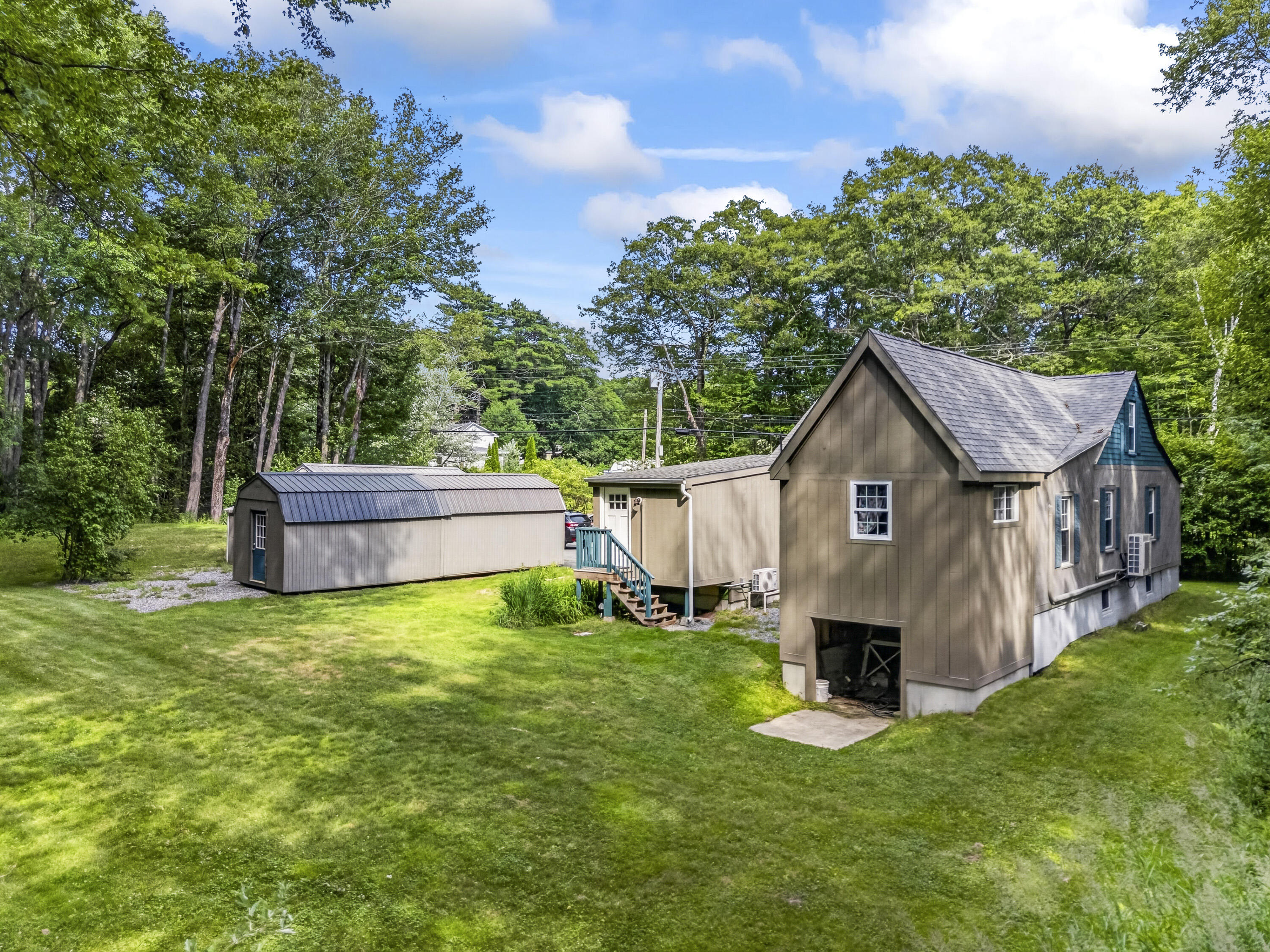 108 Middlesex Road Topsham, ME 04086 - Photo 3 of 34 108 Middlesex Rd_150