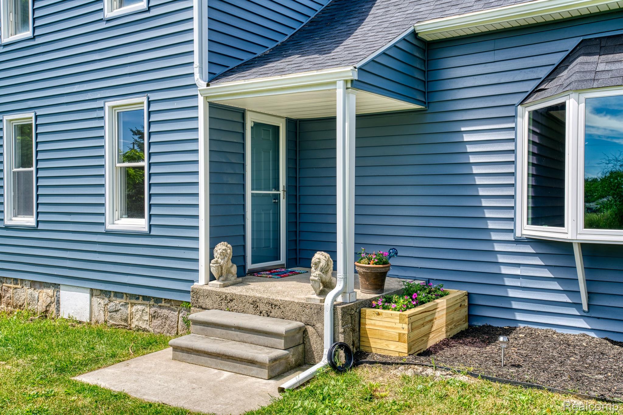 1609 North Cedar Road Fowlerville, MI 48836 - Photo 21 of 32 Gallery Image 21