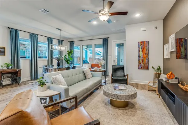 $519,000 | 4774 King Garden Parkway, Arlington, TX 76005