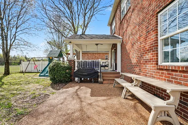 $519,900 | 1012 Stonehollow Way, Mount Juliet, TN 37122