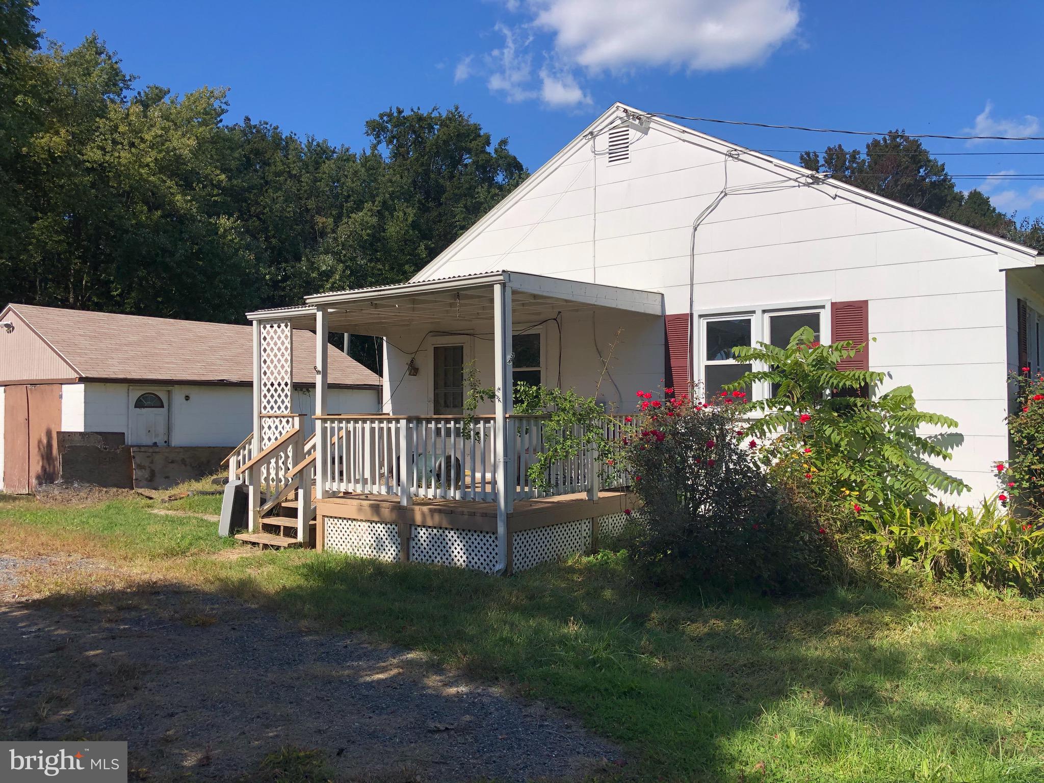 1028 B Chester Road Middle River, MD 21220 - Photo 4 of 40