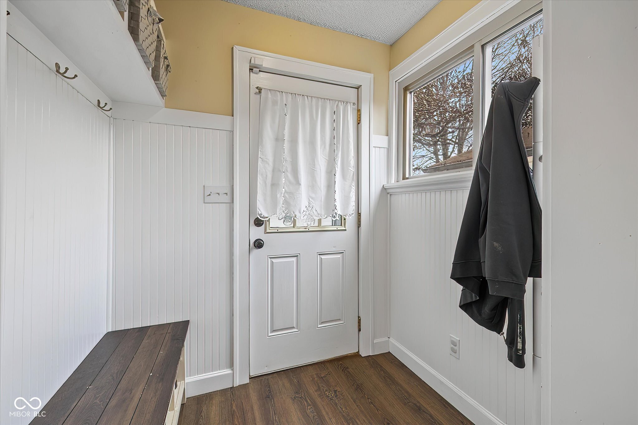 49 North Kenyon Street Indianapolis, IN 46219 - Photo 11 of 24