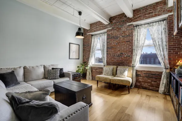 $347,700 | 1 Saco Island Terrace, Unit 131, Saco, ME 04072