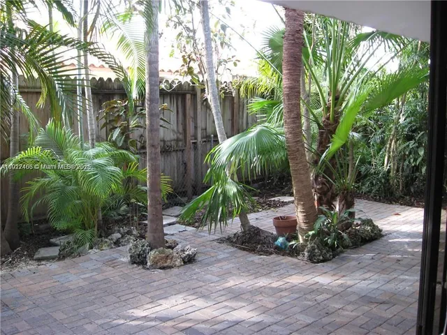 $3,000 | 310 Southwest 34th Avenue, Miami, FL 33135