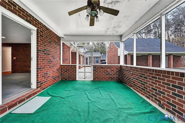 $530,000 | 77 Gloucester Court, Troutville, VA 24175