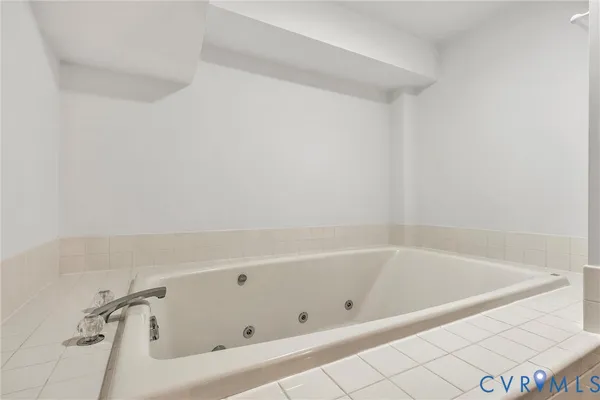 $530,000 | 77 Gloucester Court, Troutville, VA 24175