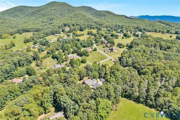 $530,000 | 77 Gloucester Court, Troutville, VA 24175