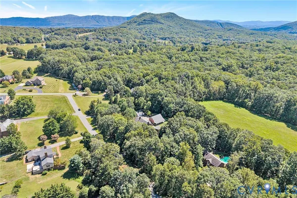 $530,000 | 77 Gloucester Court, Troutville, VA 24175