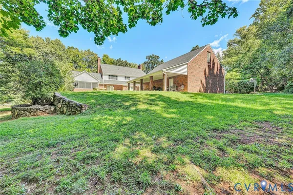 $530,000 | 77 Gloucester Court, Troutville, VA 24175