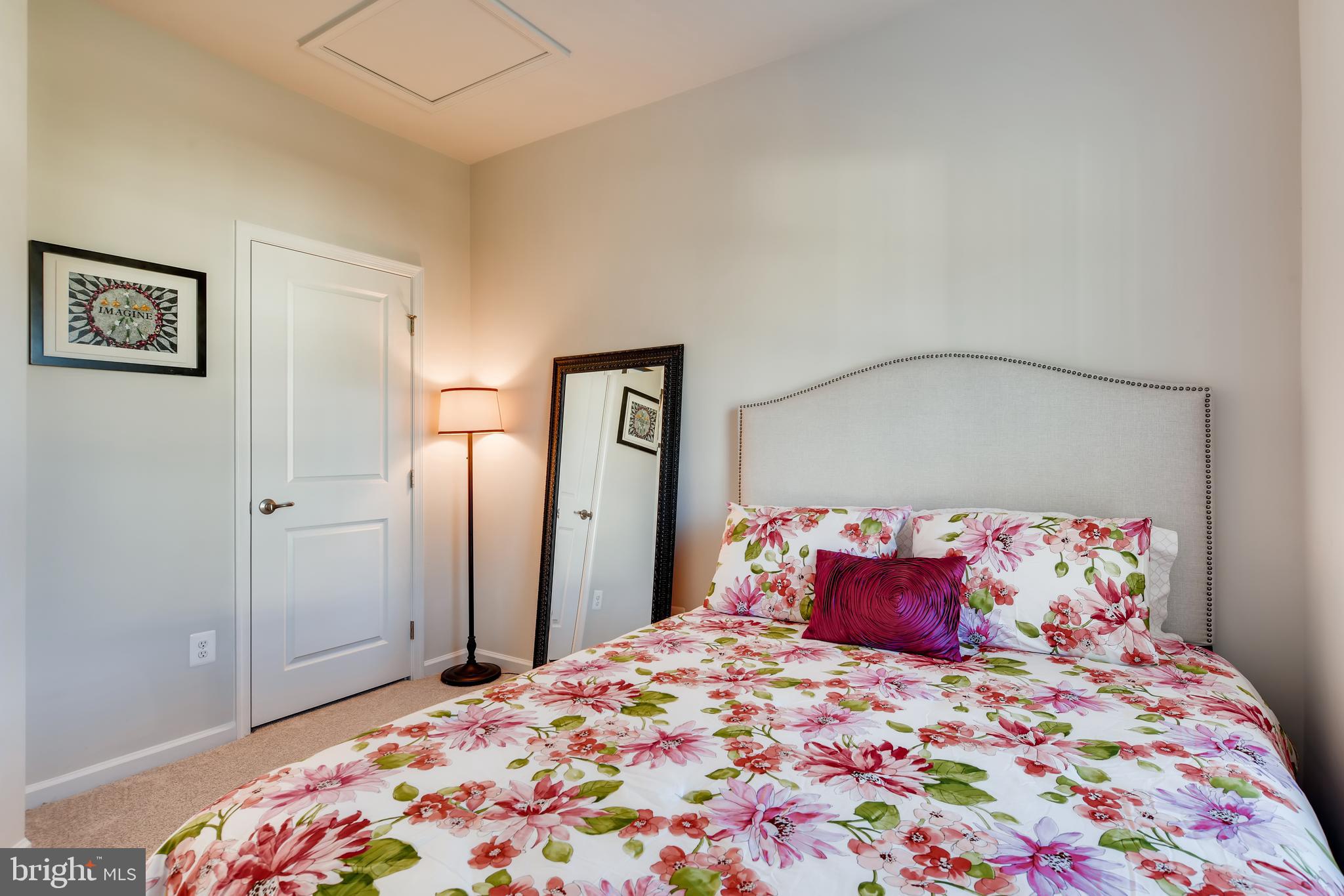 4905 Arborgate Circle Baltimore, MD 21227 - Photo 14 of 28 Gallery Image 14