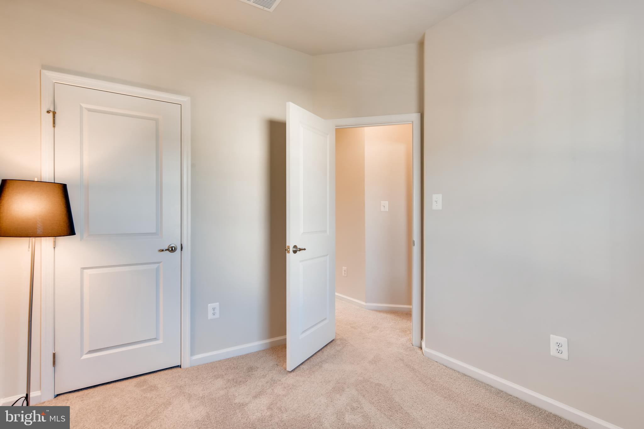 4905 Arborgate Circle Baltimore, MD 21227 - Photo 16 of 28 Gallery Image 16