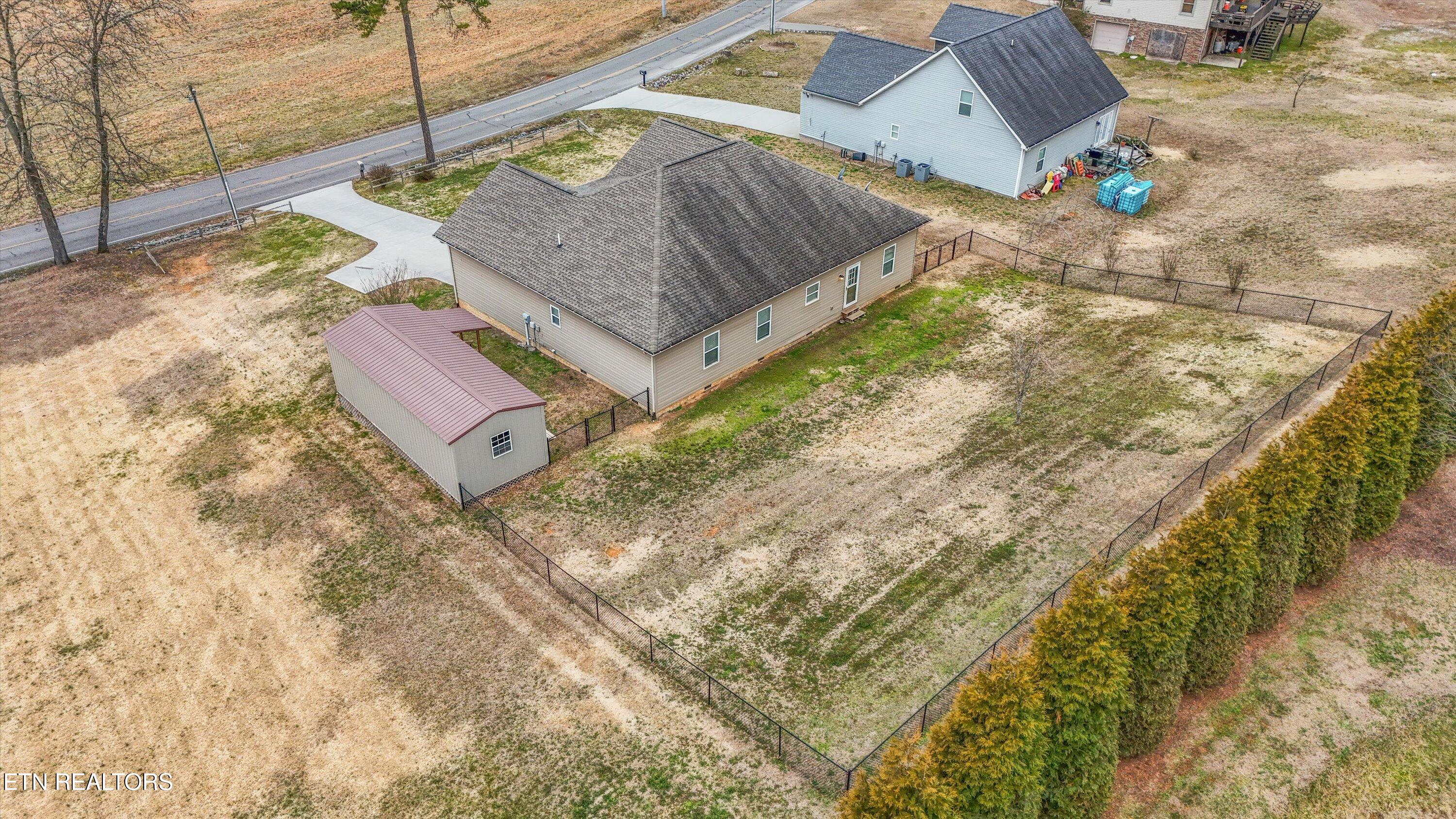 223 County Road 703 Athens, TN 37303 - Photo 38 of 45 39-223 Co Rd 703-40