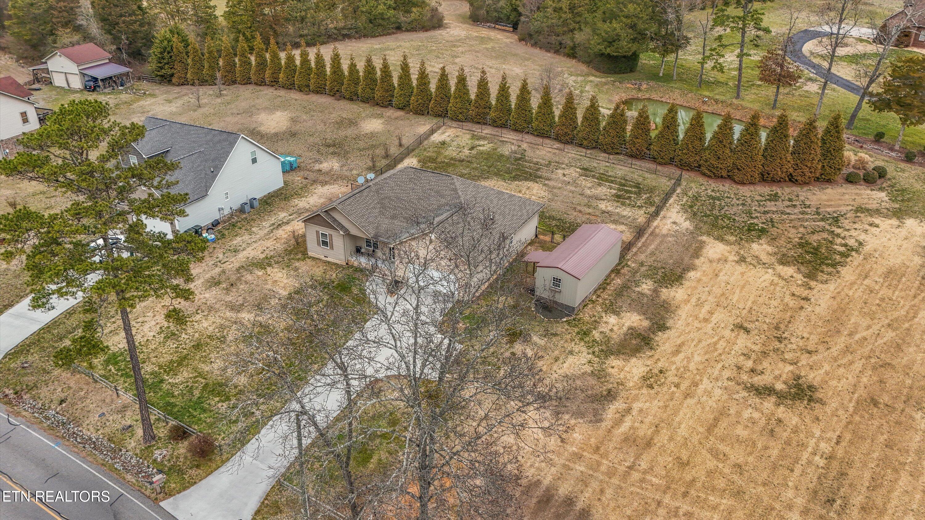 223 County Road 703 Athens, TN 37303 - Photo 39 of 45 40-223 Co Rd 703-39