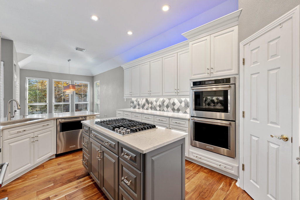 12505 Stapp Court Austin, TX 78732 - Photo 13 of 38