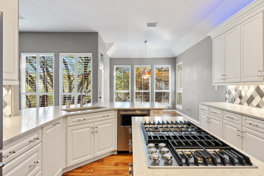 12505 Stapp Court Austin, TX 78732 - Photo 14 of 38