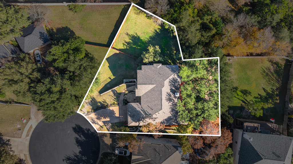 12505 Stapp Court Austin, TX 78732 - Photo 3 of 38