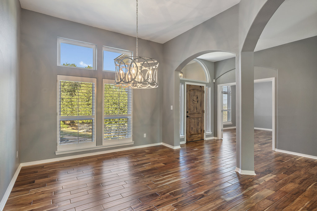 12505 Stapp Court Austin, TX 78732 - Photo 8 of 38