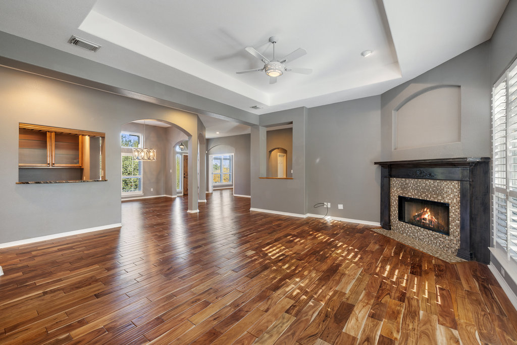 12505 Stapp Court Austin, TX 78732 - Photo 10 of 38