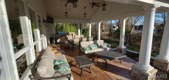 $985,000 | 16432 Farmers Mill Lane, Chesterfield, MO 63005