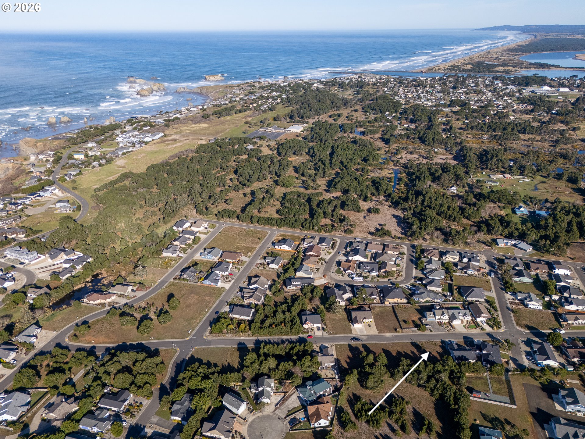 845 Rogers Place Bandon, OR 97411 - Photo 4 of 7