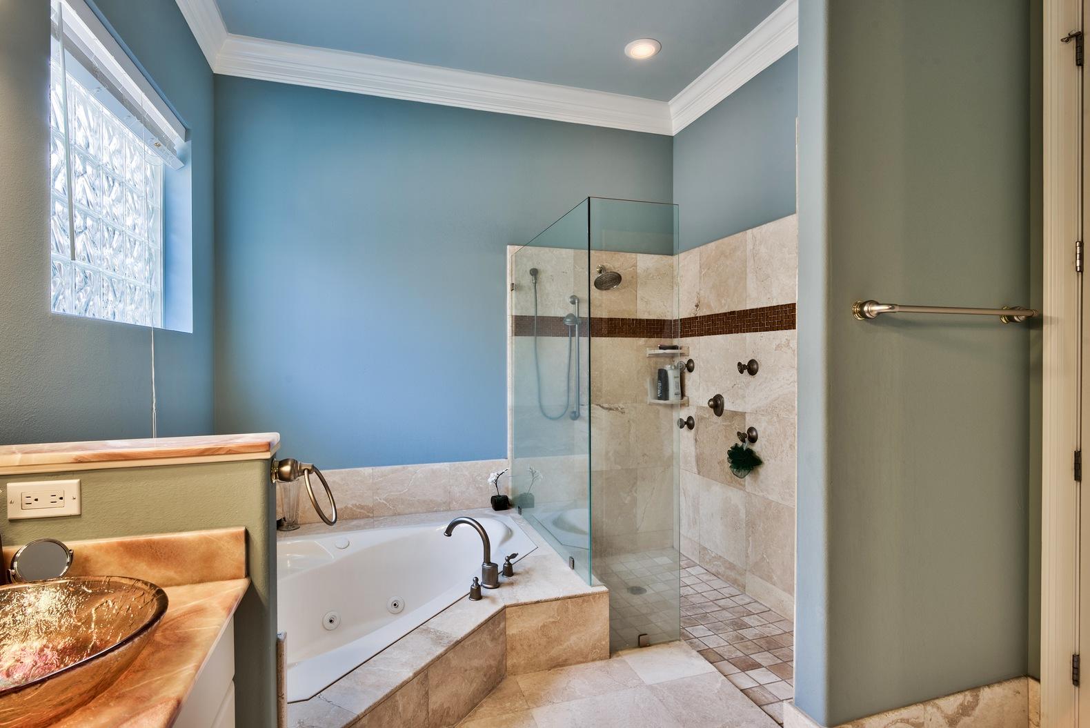 294 Ketch Court Destin, FL 32541 - Photo 18 of 30 a bathroom with a tub and shower