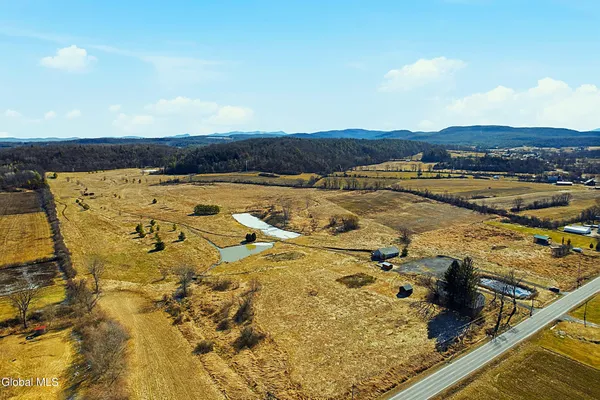 $544,900 | 2616 County Rte 12, Whitehall, NY 12887