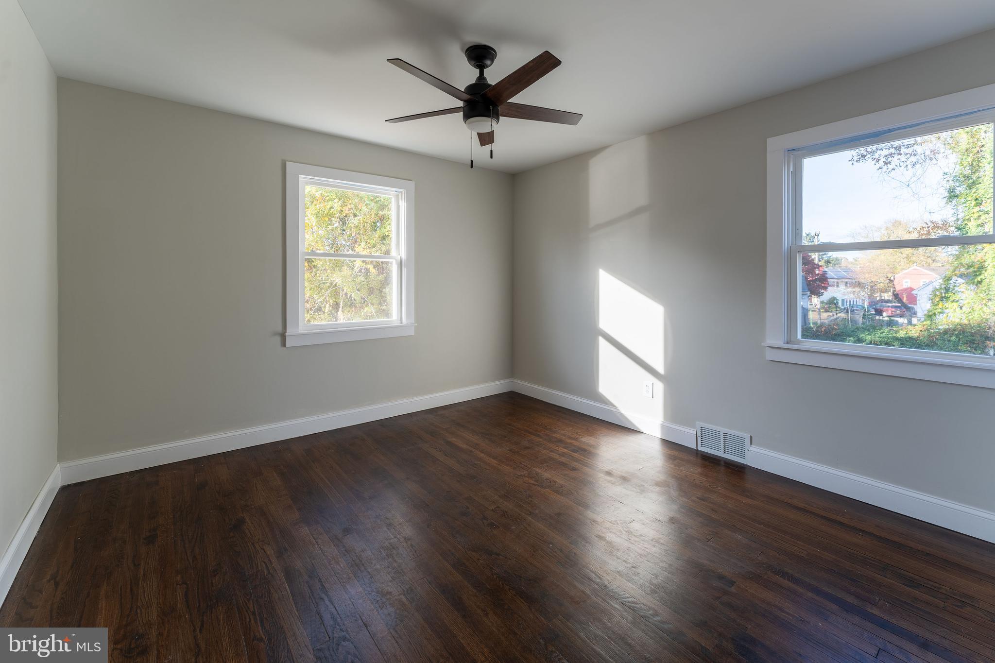 214 Countiss Avenue Clementon, NJ 08021 - Photo 18 of 28 Gallery Image 18
