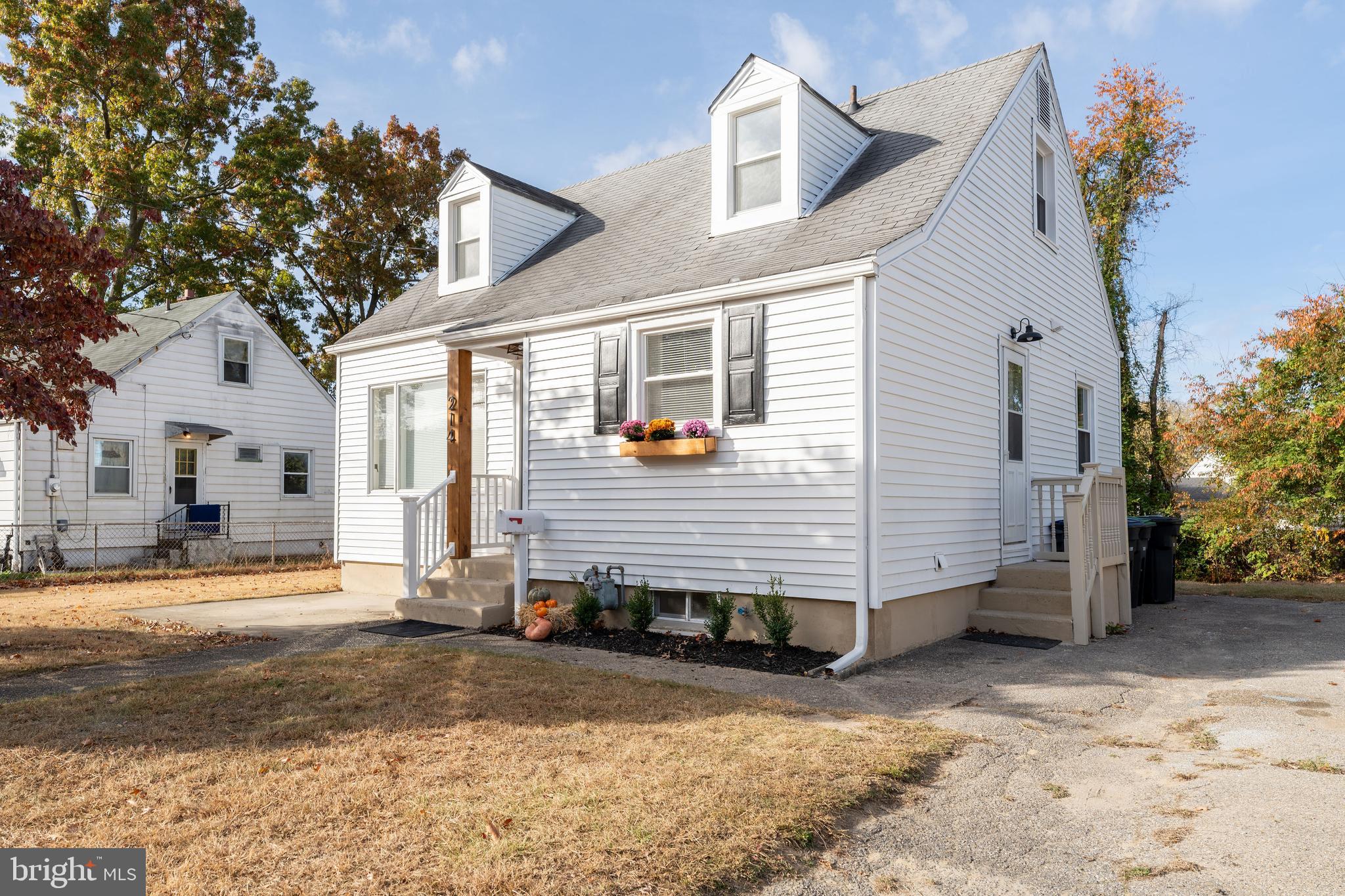 214 Countiss Avenue Clementon, NJ 08021 - Photo 3 of 28 Gallery Image 3
