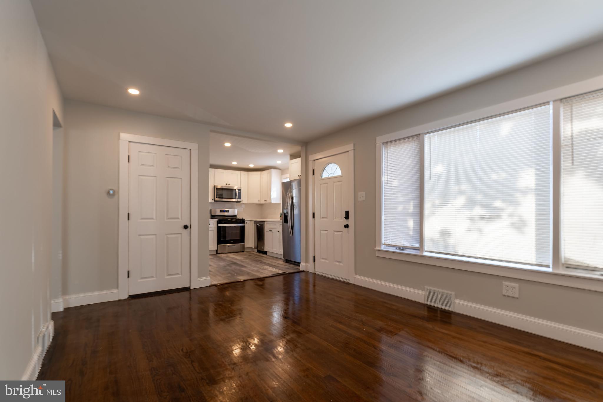 214 Countiss Avenue Clementon, NJ 08021 - Photo 10 of 28 Gallery Image 10