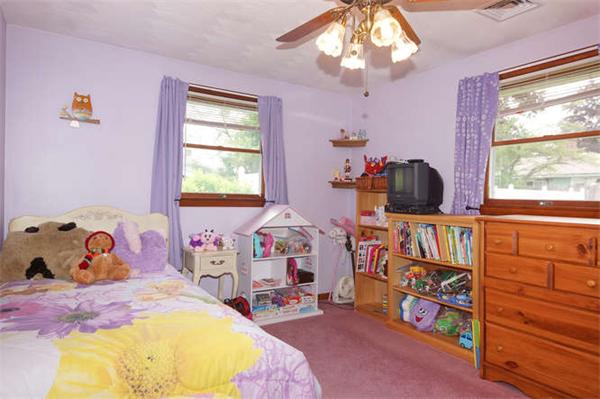 51 Riverview Road Framingham, MA 01701 - Photo 11 of 15 Gallery Image 11