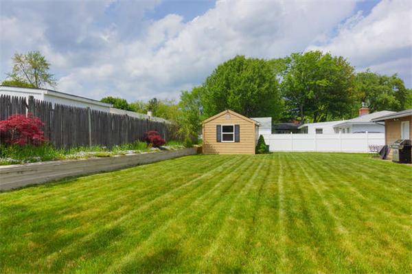 51 Riverview Road Framingham, MA 01701 - Photo 14 of 15 Gallery Image 14