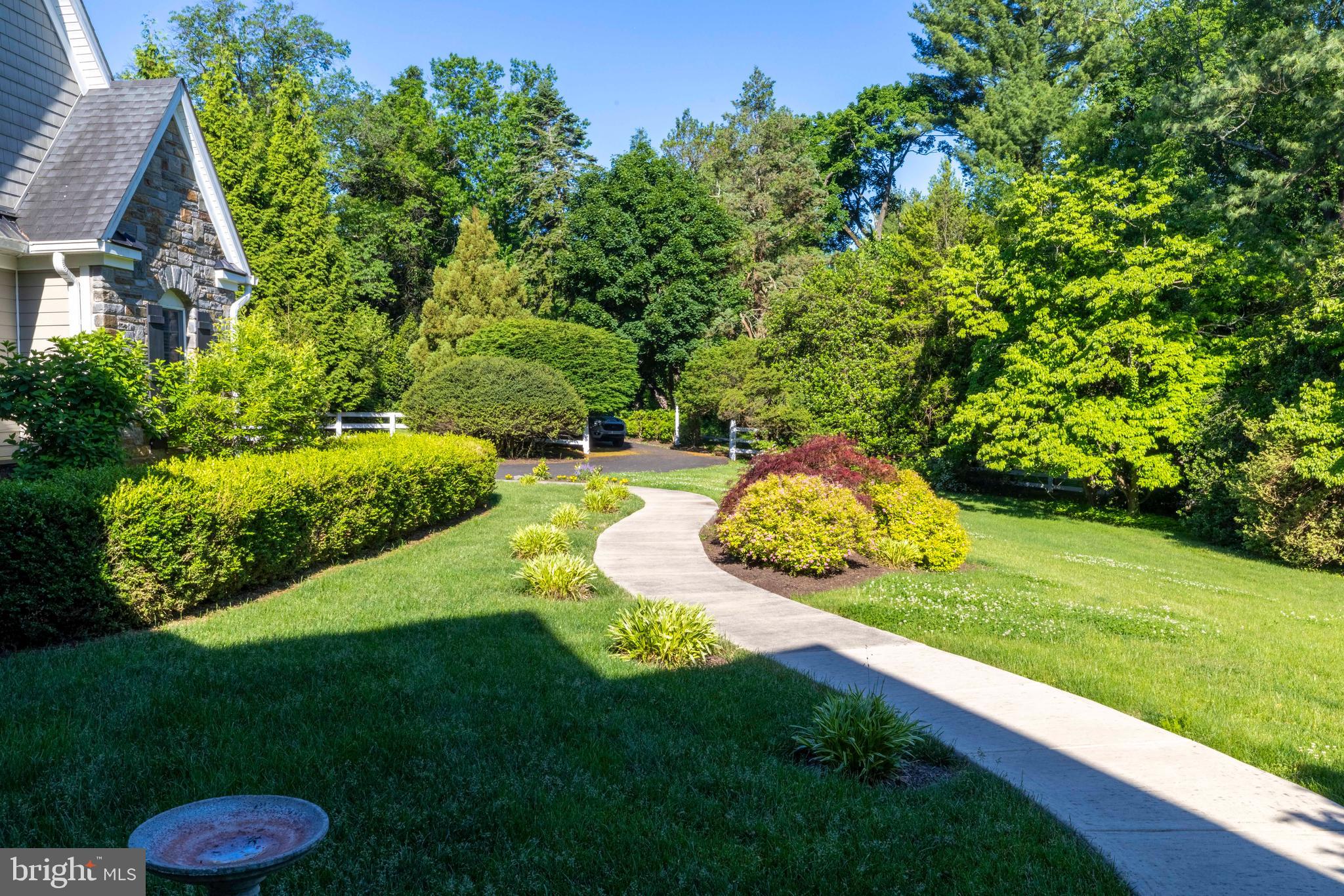 1031 Coates Road Jenkintown, PA 19046 - Photo 3 of 66 Walkway